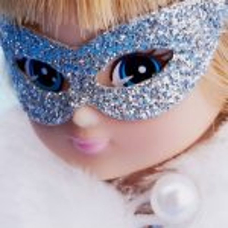 Dollhouses The Toy Factory | Snow Queen Lottie Doll